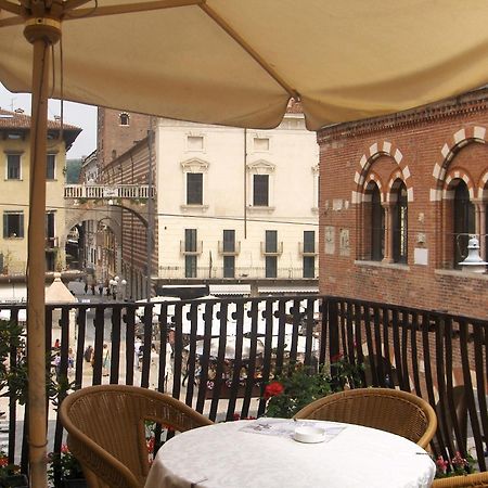 Hotel Aurora Verona Bagian luar foto