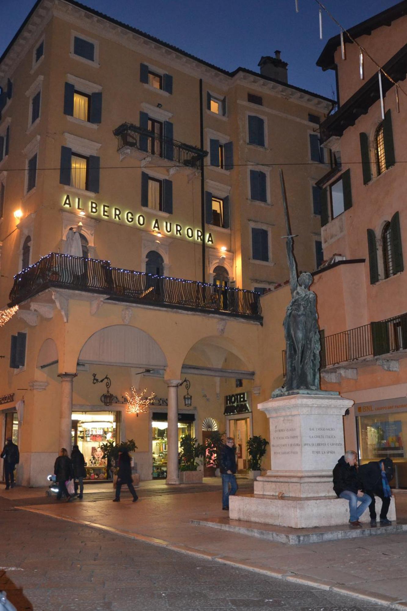 Hotel Aurora Verona Bagian luar foto