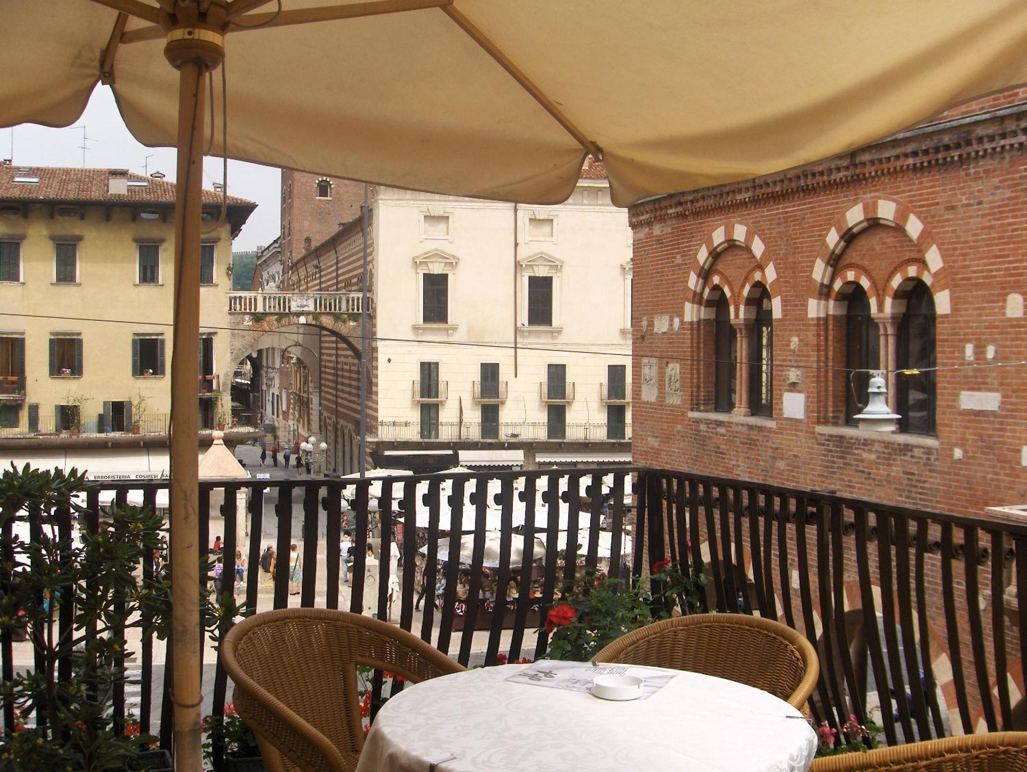 Hotel Aurora Verona Bagian luar foto